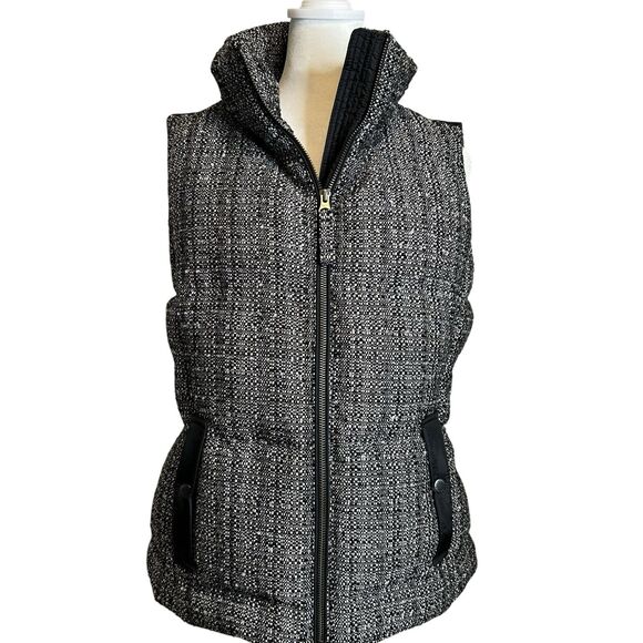 Talbots Down Filled Puffer Quilted Vest SMALL Black White Tweed Fabric Front - Picture 1 of 12